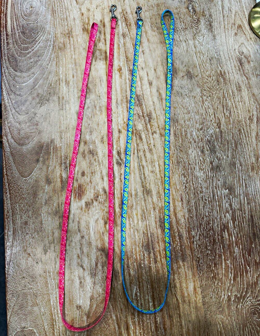 Set of 2 Small Skinny 59β Nylon Floral Hawaiian Leashes Pink/Blue
